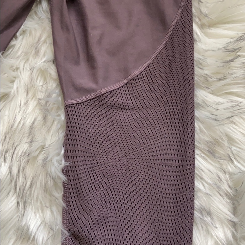 Under Armour Vanish Crop Ascend Mesh - Picture 13 of 13